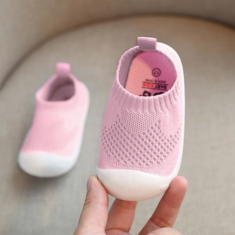 Pink Детская обувь для первых шагов г. Весенняя детская обувь девочек мальчиков повседневная сетчатая обувь мягкая подошва удобная нескользящая обувь - Цвет: Pink