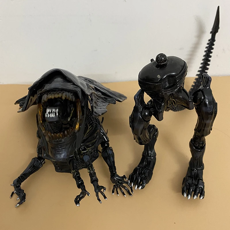 ALIEN QUEEN 1/12 プラモデルキット ALIEN QUEEN - VINYL MODEL KIT - 1/12 SCALE - YouTube