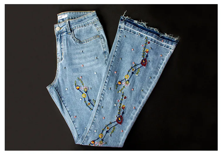 LOGAMI/джинсы с цветочной вышивкой для женщин; большие размеры; женские винтажные джинсы с вышивкой; расклешенные брюки