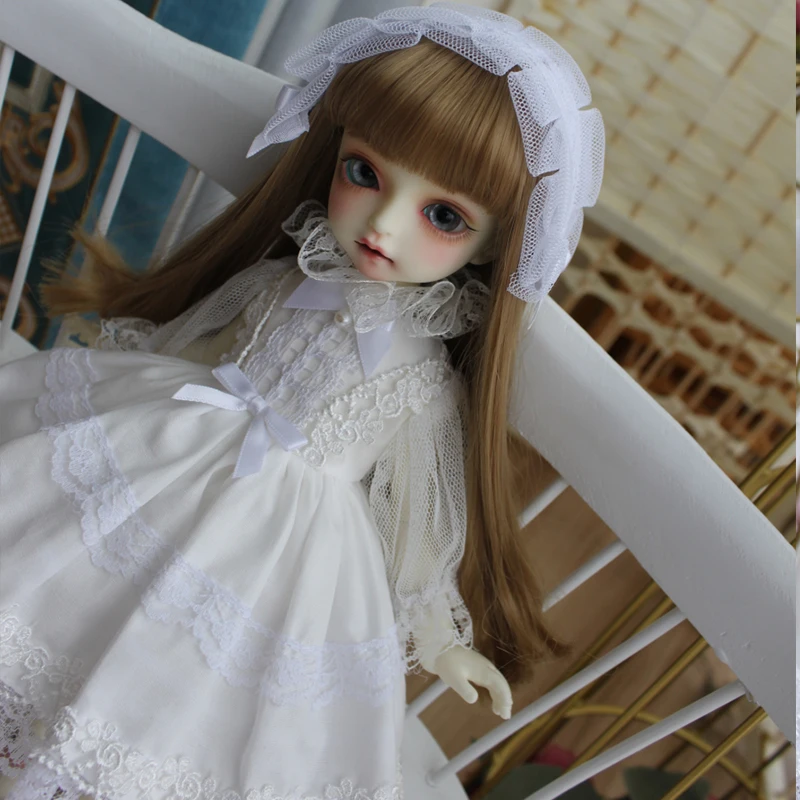 

1/6 1/4 1/3 BJD white dress + hair decoration for 1/6 YOSD 1/4 BJD MSD 1/3 BJD Blyth doll dress doll accessories BJD dress