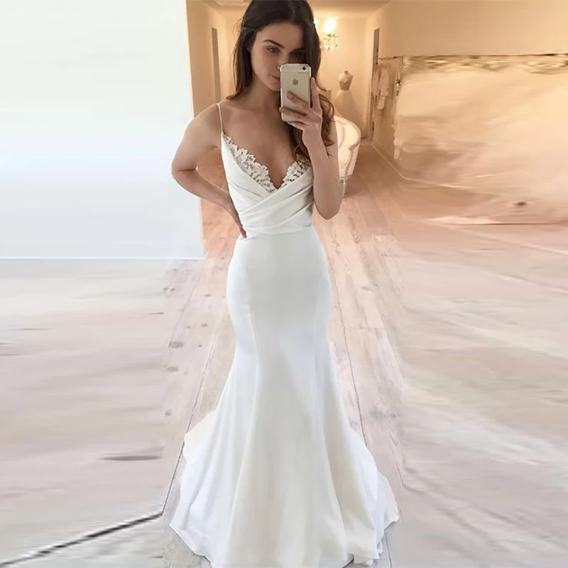 Verngo Mermaid Trouwjurk Kant V hals Bruidsjurken Elegante Bruid Jurk Backless Boho Trouwjurk 2019 Verngo Mermaid Trouwjurk Kant V hals Bruidsjurken Elegante Bruid Jurk Backless Boho Trouwjurk 2019