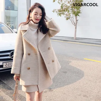 

Korean women's suit 2019 autumn and winter ladies thickening long stripe woolen coat + slim Japanese short skirt two-piece women