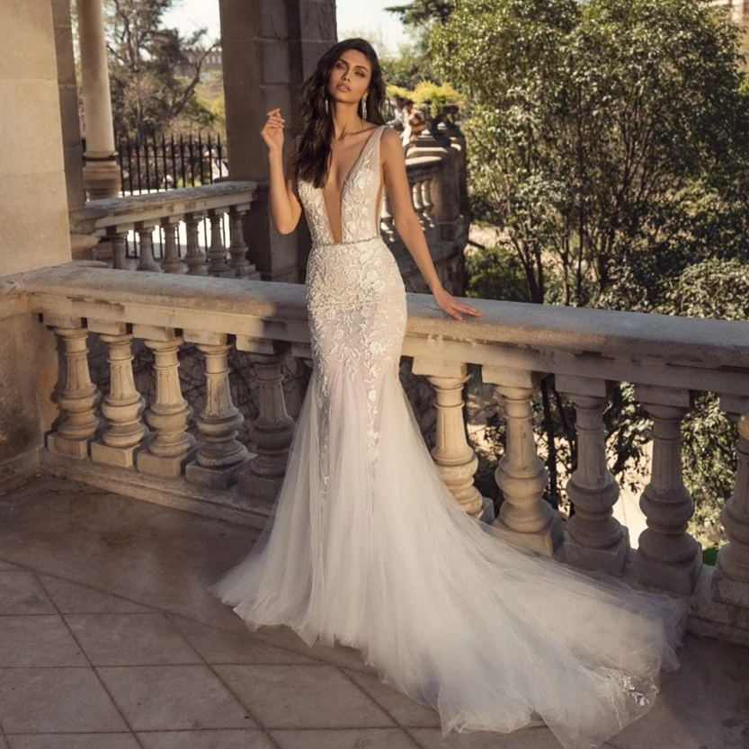 Sexy New Mermaid Wedding Dresses 2021 V neck Backless Court Train