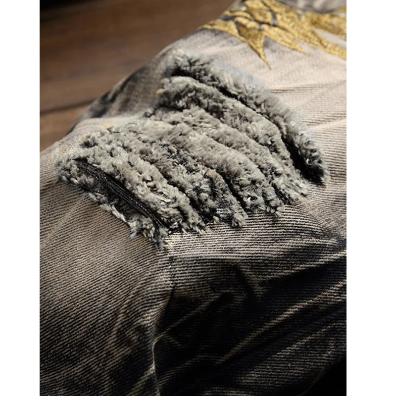 Ripped Jeans Men Fashion Harajuku Street Hip Hop Autumn Embroidery Wings Vintage Straight Jeans Men Distressed Denim Trousers