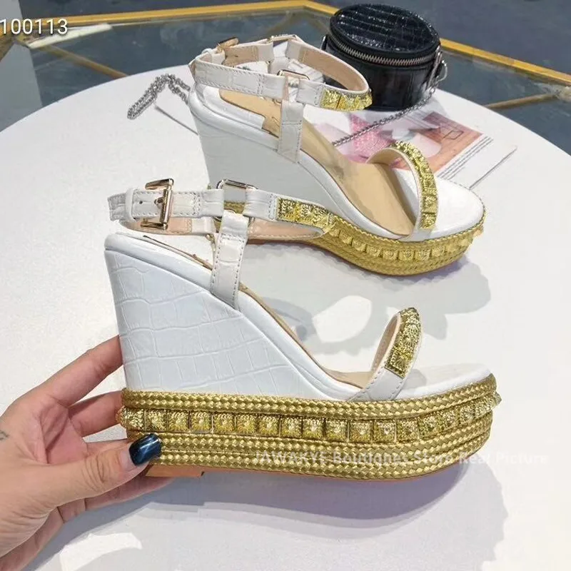 BD60C0530E34DB54F936936F65C24A96