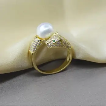

Free shipping New natural huge round AAA 9-10mm White pearl Woman leopard ring .