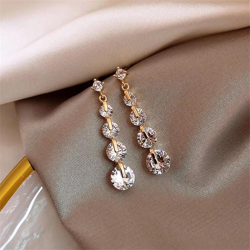 

FYUAN Small Geometric Zircon Drop Earrings for Women Bijoux Precision Inlay Round Crystal Earrings Statement Jewelry Gift