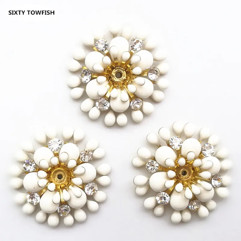 025-24mm-White 5 Pieces/lot 8 styles Copper Filigree Rhinestone Flower Slice Charms Base Setting DIY Jewelry Accessory Findings - Цвет: 025-24mm-White