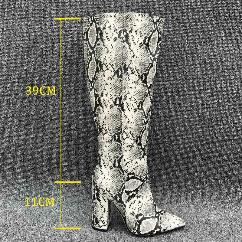 AIWEIYi/Новые пикантные женские сапоги до колена; сапоги до бедра на высоком квадратном каблуке со змеиным принтом; меховые сапоги без шнуровки; обувь для подиума; Botas