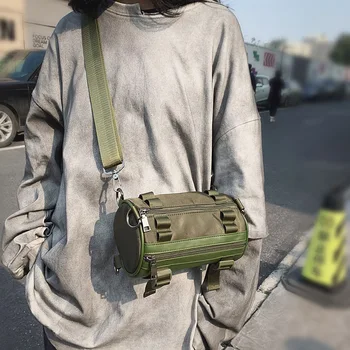 

The new 2020 Japanese instagram harajuku student bag is a casual all-in-one cylinder bag