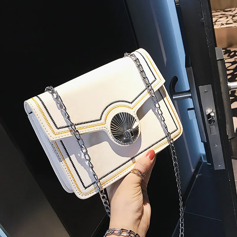 

INS Super Fire Bag Women's 2020 New Style Cool CHIC Bag with Chain Students Tide Korean-style Versatile Shoulder Bag