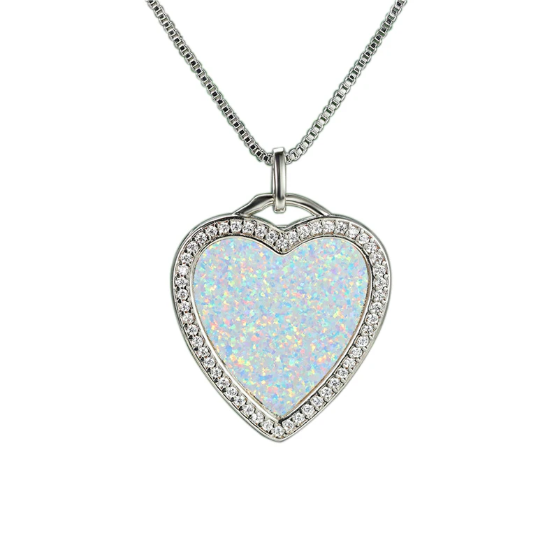 

2023 Fashion Jewelry Imitation Opal Heart Pendant Necklace for Women Accessories Cute Women Rhinestones Zircon Necklace