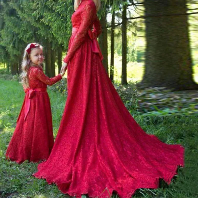 169Lace Red A Line Mother and Daughter Dresses with Bow High Collar Long Sweep Flower Girls` Dress Princess Party Birthday Gowns