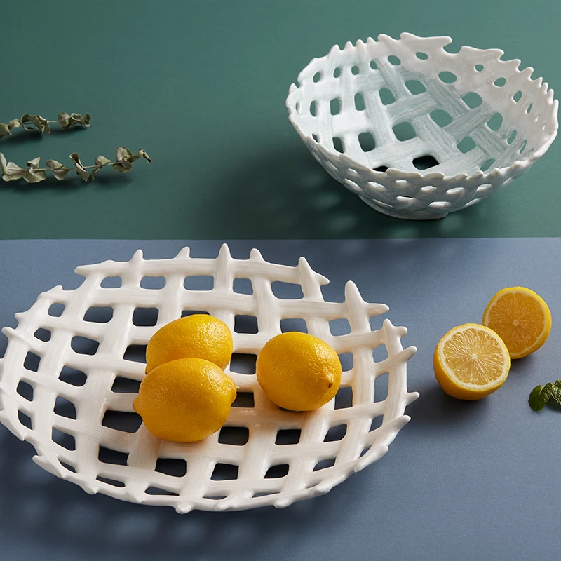 Ceramic Fruit Plate White Fruit Plate Living Room Round Storage Bowl Dried Fruit Snack Dish Household European Style Grid Bowl