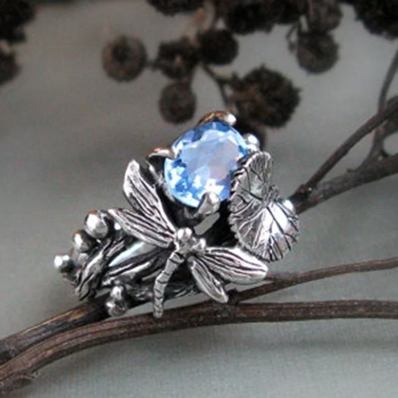 

New Retro Dragonfly Lotus Leaf Pattern Ring Ring Women's Ring Bohemian Crystal Inlaid Metal Ring Accessories Party Jewelry