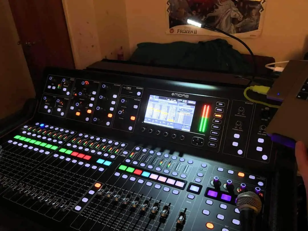 Lâmpada de Console Pescoço de Ganso Polegadas para Misturadores Volts 4pin v Led Xlr 12 18 - Image 3