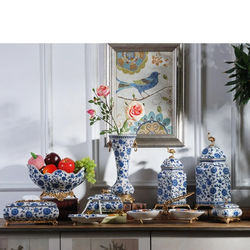 

Blue and white porcelain, new Chinese ceramics copper towel box living room coffee table fruit tray modern classical househo