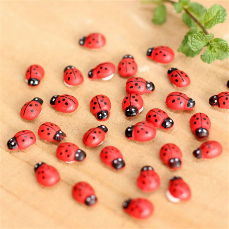 YIEUR 100 Piezas De Mariquitas De Madera Y 100 Piezas De Abeja De Madera Mini Decoraciones, Mariquitas Y Abejas De Madera, Autoadhesivas, Adornos Para Baby Shower, Disfra