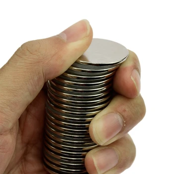 

New N52 Strong Permanent Neodymium Rare Earth Ndfeb Round Thin Magnets Disc For Craft, Science And Diy 1.26inch Diameter X 0.08i