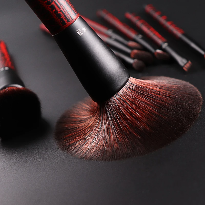 Professional Make Up Brushes Set Face Powder Blush Eye Shadow Blending Brush Soft Synthetic Fiber Makeup Brushes Kit
