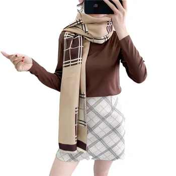 

Korean autumn and winter new arrival scarf men and women couple long big soft outdoor scarf plaid warm outdoor tassel cute AD086