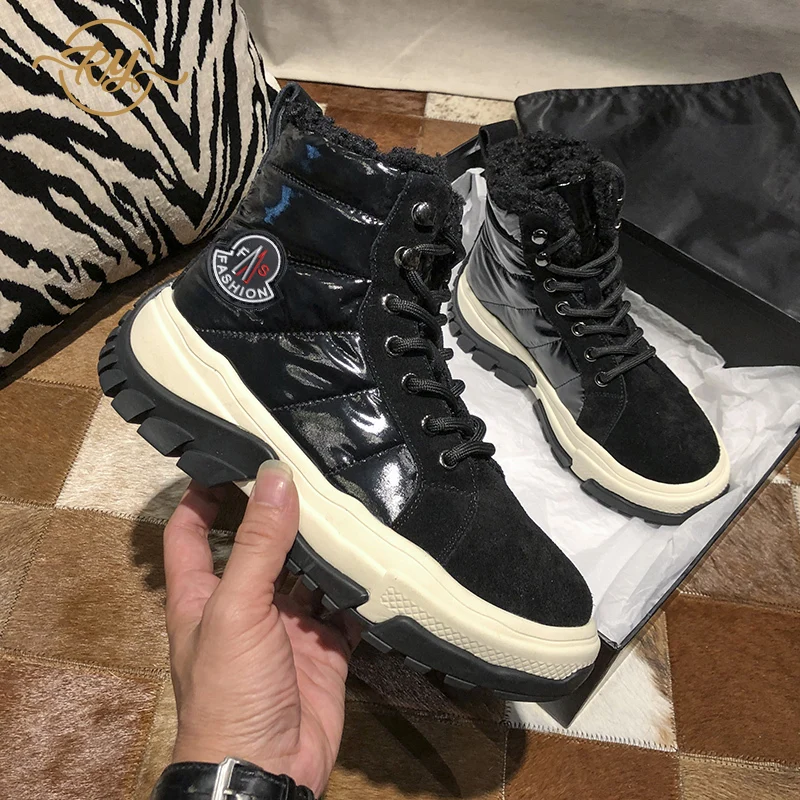 

RY-RELAA winter boots women 2018 fashion Genuine Leather boots women ins style ankle boots rain boots fur boots women black boot