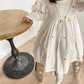 

2020 Autumn Girls Square Collar Embroided Princess Dress Children Kids Cotton Long-Sleeved Floral Puff Sleeve Dresses