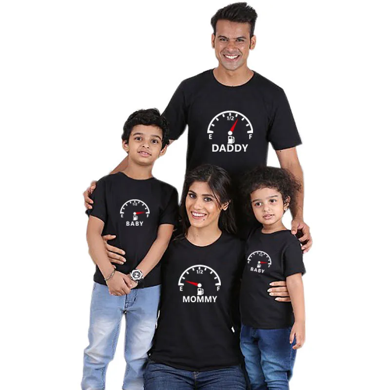 

New Fashion Mommy and Me Clothes Family Look Shirt Mother and Daughter Matching Clothes Love Clock Cotton Family Matching Tshirt
