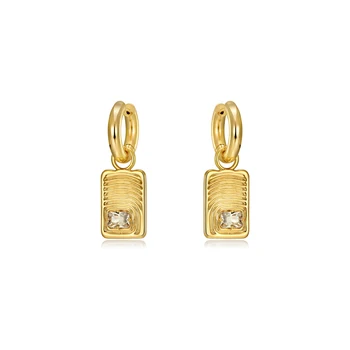 

Retro modern fashionable three-dimensional gold-plated square earrings earrings