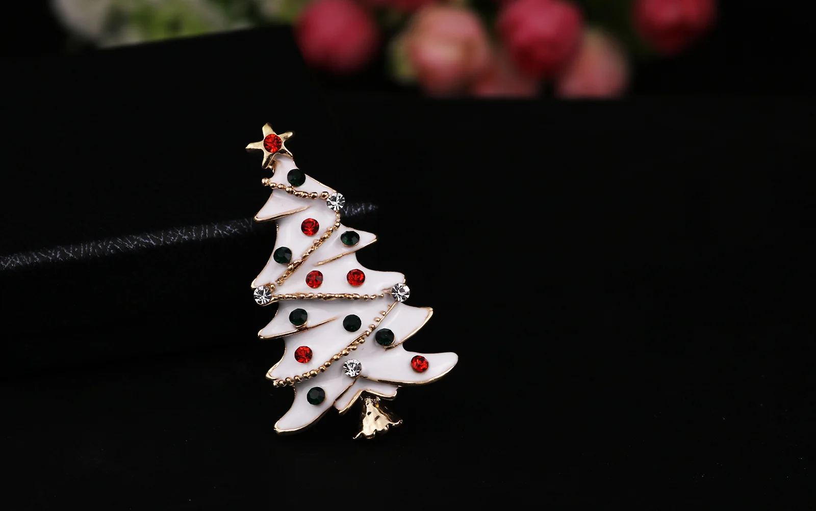 Новая красивая модная год брошь в форме рождественских сапог Санта Клаус обувь перевозки Брошь со стразами, ювелирные изделия расходные материалы