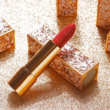 

Small gold diamond silk lipstick moisturizing face matte waterproof easy to color lip makeup