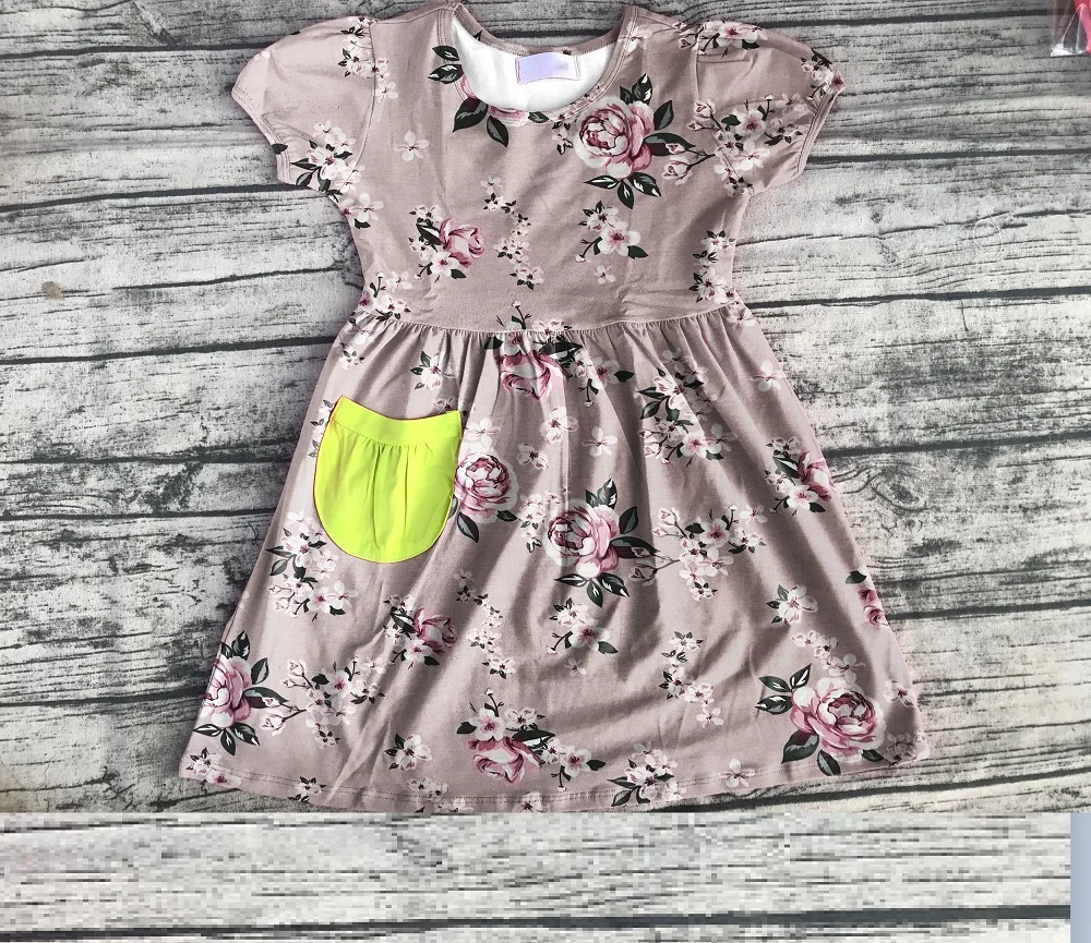 Весна-зима, Лидер продаж, изысканное розовое платье с оборками и цветочным рисунком для девочек детская одежда 100 хлопок, длина до колена, с карманом