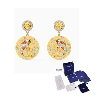 

Fashion Jewelry SWA New SHINE FISH Pierced Earrings Coin Shape Exquisite And Small Koi Gold-Plated Chain Female Luxury Jewelry