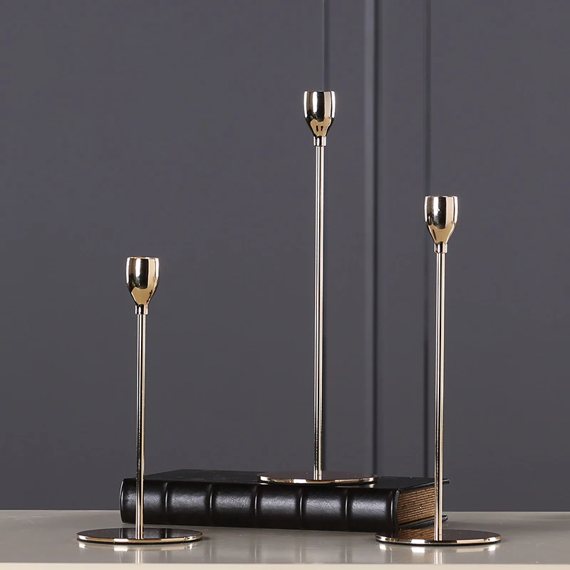 European Metal Electroplate Candle Holders Creative Golden Wedding Decoration Bar Party Living Room Decor Home Decor Candlestick