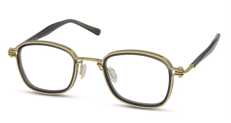 13159782698_1550687398