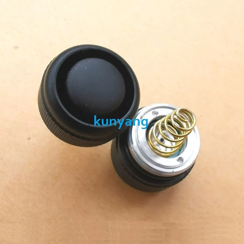 Bouchon arrière de rechange pour lampe LGL-150 – Nightstick - Terräng