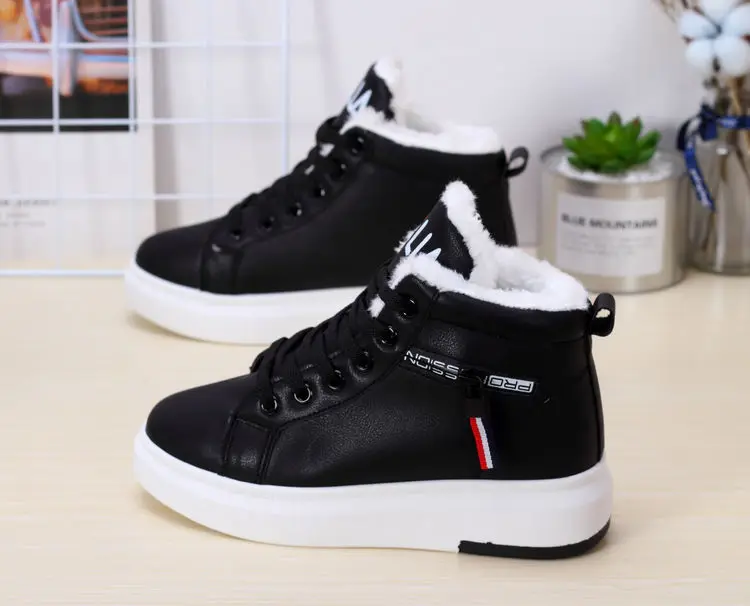 Женские ботильоны на шнуровке теплые кроссовки из искусственной кожи плоской