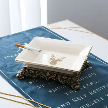 

Creative ceramic ashtray fashion light luxury gold elk home ashtray cigar ashtray desktop decoration