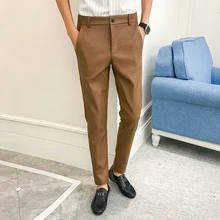 Мужской Новинка осени в Корейском стиле; тренд; самосовершенствования ноги брюки цвета хаки Прямые мужские кожаные Штаны tide
