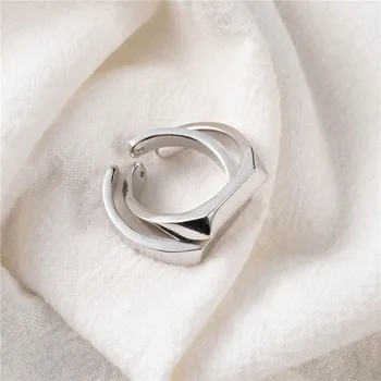 

Kpop Bangtan Boys JK Fashion Silvery Alloy Rings Wedding Party Lady Ring Adjustable Couples Rings Jewelry 2Pcs Set With Gift Box