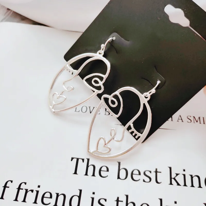 silver Timlee E170 New Personality Face Outline Heart Asymmetry Alloy Drop Earrings,Fashion Jewelry Wholesale - Окраска металла: silver