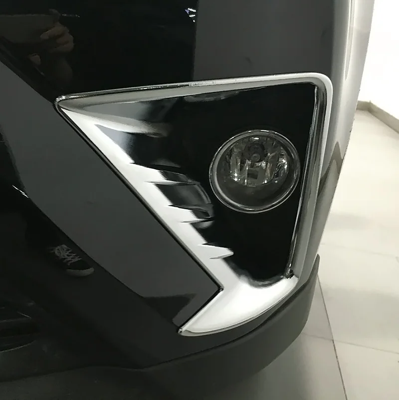 Хромированный передний противотуманный светильник для- Toyota RAV4 аксессуары для подтяжек лица