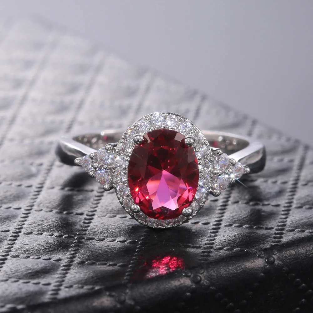 Huitan Dazzling Cubic Zirconia Women Rings Romantic Oval Red
