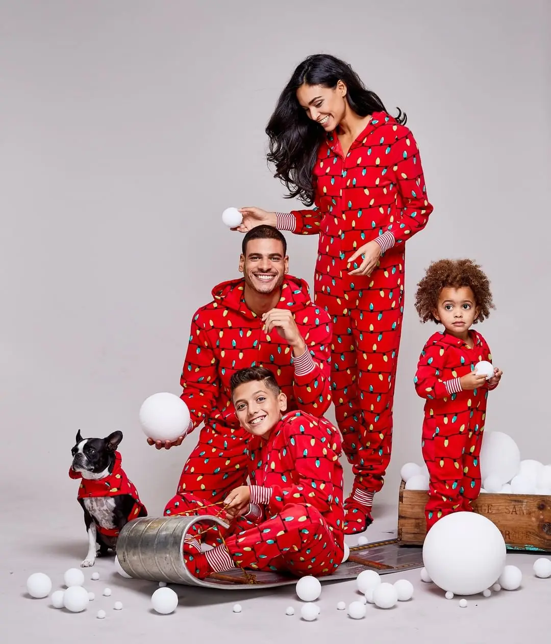 Christmas Clothes String Lights Pattern One-Piece Zip-Front Hoodied Romper Xmas Dad Mom Baby Family Matching Pajamas Set