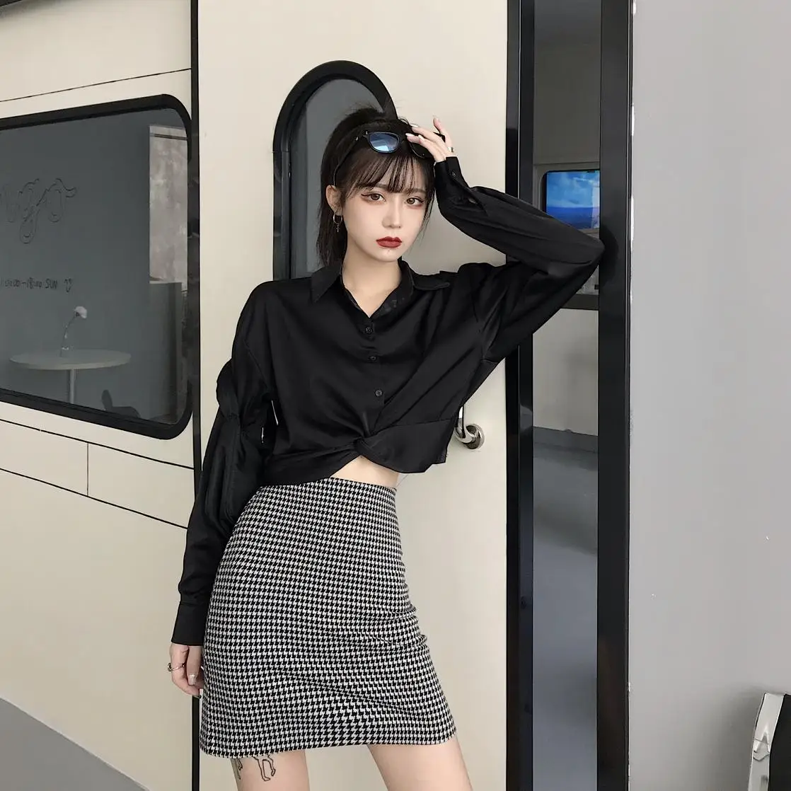 

Early Autumn Hong Kong Style Pure Color Butterfly Folds Waist Ins Slim Design Shirt