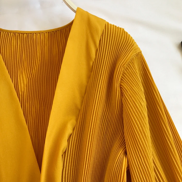 Women Elegant Long Sleeve Blouse Shirt Sexy V Neck Pleated Ruffles Blusa Sashes Vintage Women Blouse Spring Fashion Shirt Top Blusas (2)