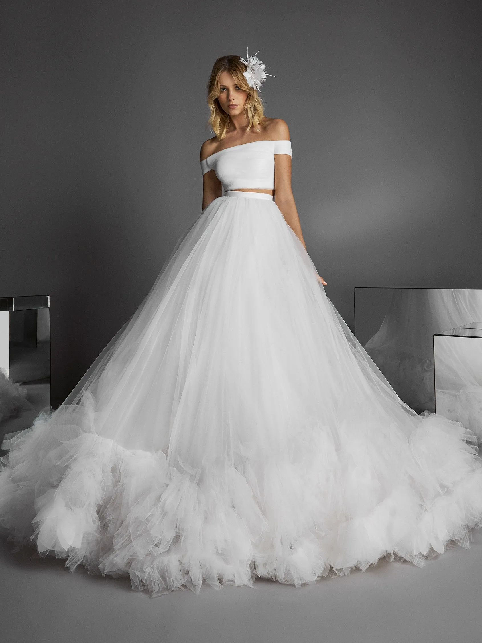 Vivian's Bridal популярное Пышное Тюлевое свадебное платье с окантовкой, с яркими слоями динамичных гофрированных оборками, кроп-топ, свадебное платье