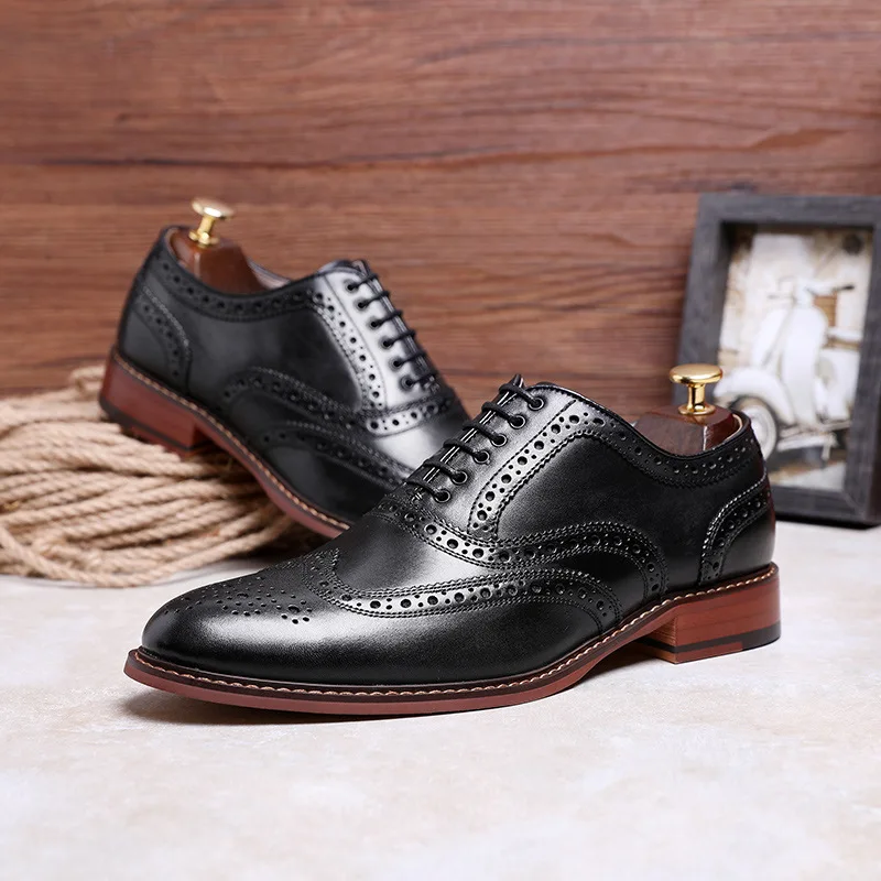 

Brand MEN'S SHOES Varved Hollow out Retro British Style Full-grain Leather Casual Shoes Leather Shoes in Guangzhou