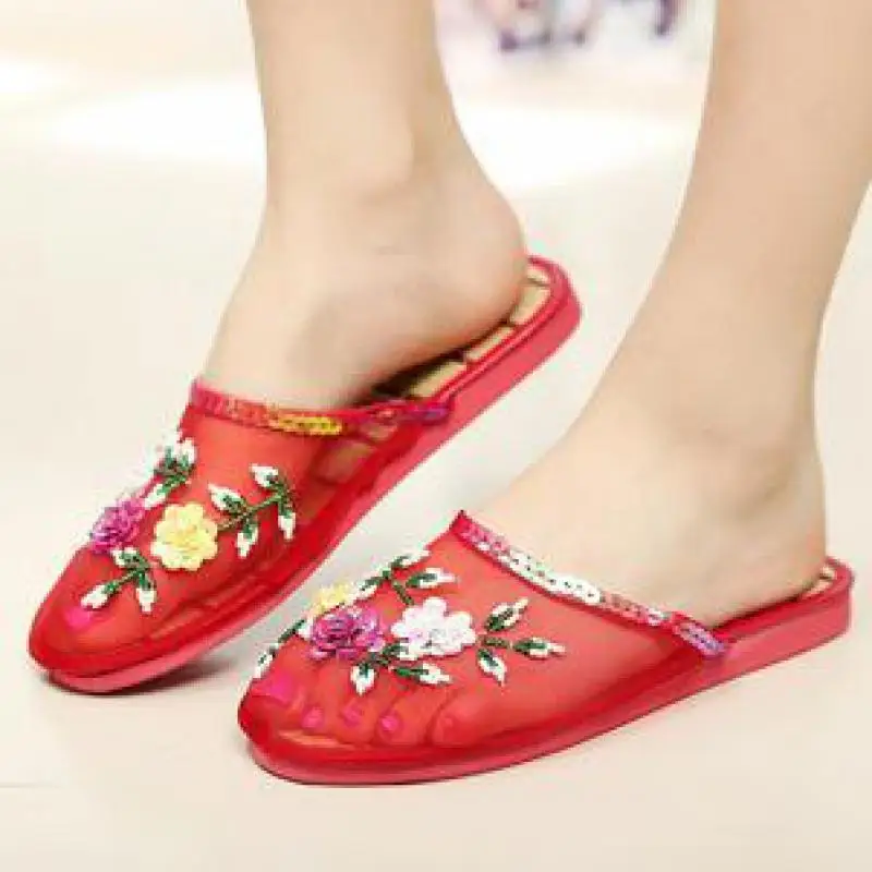 

Womens Summer Breathable Mesh Slippers Red Sequin Flower Slides Beaded Flip Flops Sandals Designer Half Slippers Floral Shoes