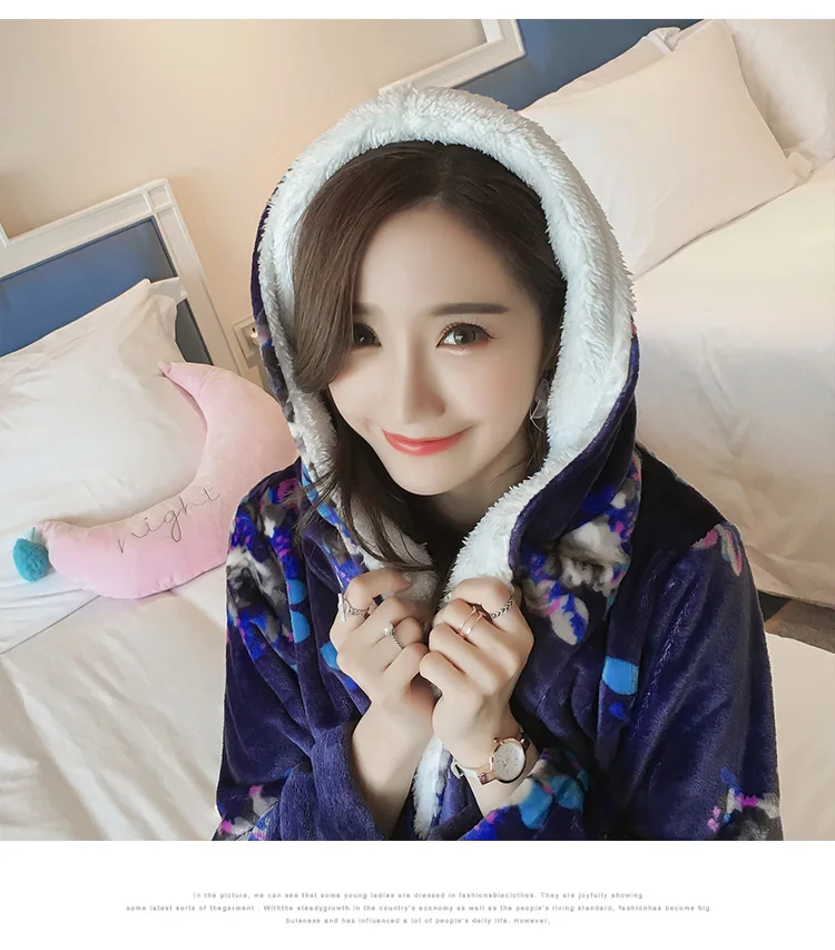 Winter Bathrobe Women Pajamas Bath Flannel Warm lingerie Robe Sleepwear Womens Robes Coral Velvet Nightgowns Girl Home Clothing
